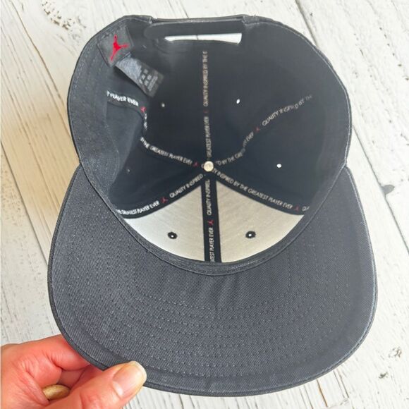 Men’s - Nike Black Air Jordon Hat - Picture 2 of 5